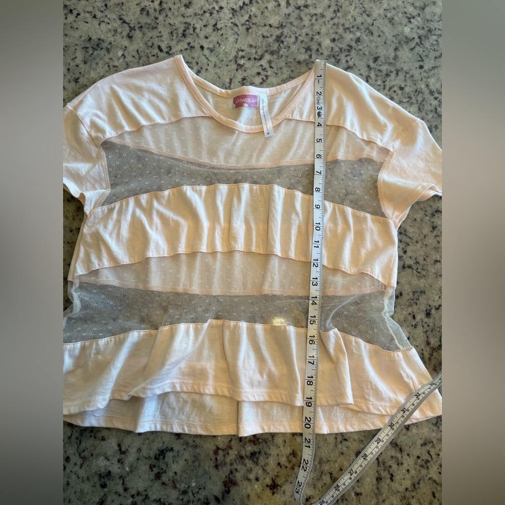 Women’s O’Neill Sheer Pink Ruffle Top size small - Picture 6 of 6